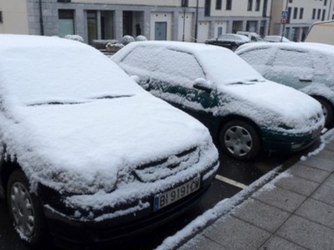 Abiertas todas las vías aunque haya empezado a nevar