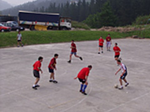 Ariñiketan y Chievo en la final del campeonato de futbito