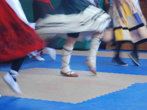 Cursillo de bailes de salto tradicionales