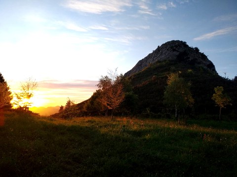 Eguarbitzako atxaren inguruko lur sailen erabilera esleitu nahi du Udalak